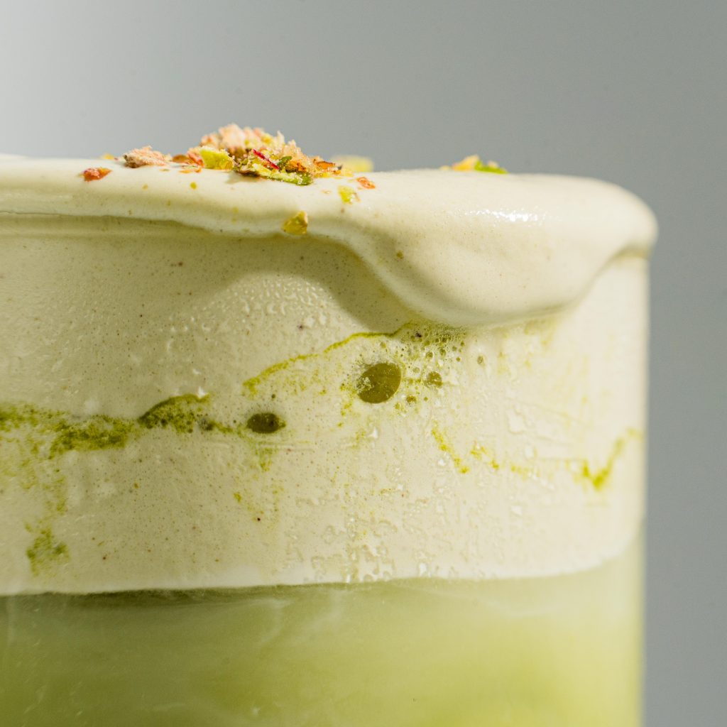 Iced Matcha Latte Pistacho Cold Foam