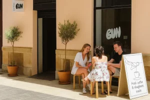 Bun and Coffe Málaga, terraza exterior
