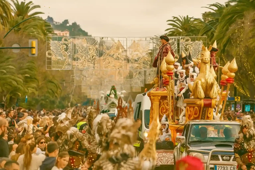 cabalgata reyes magos malaga en navidad